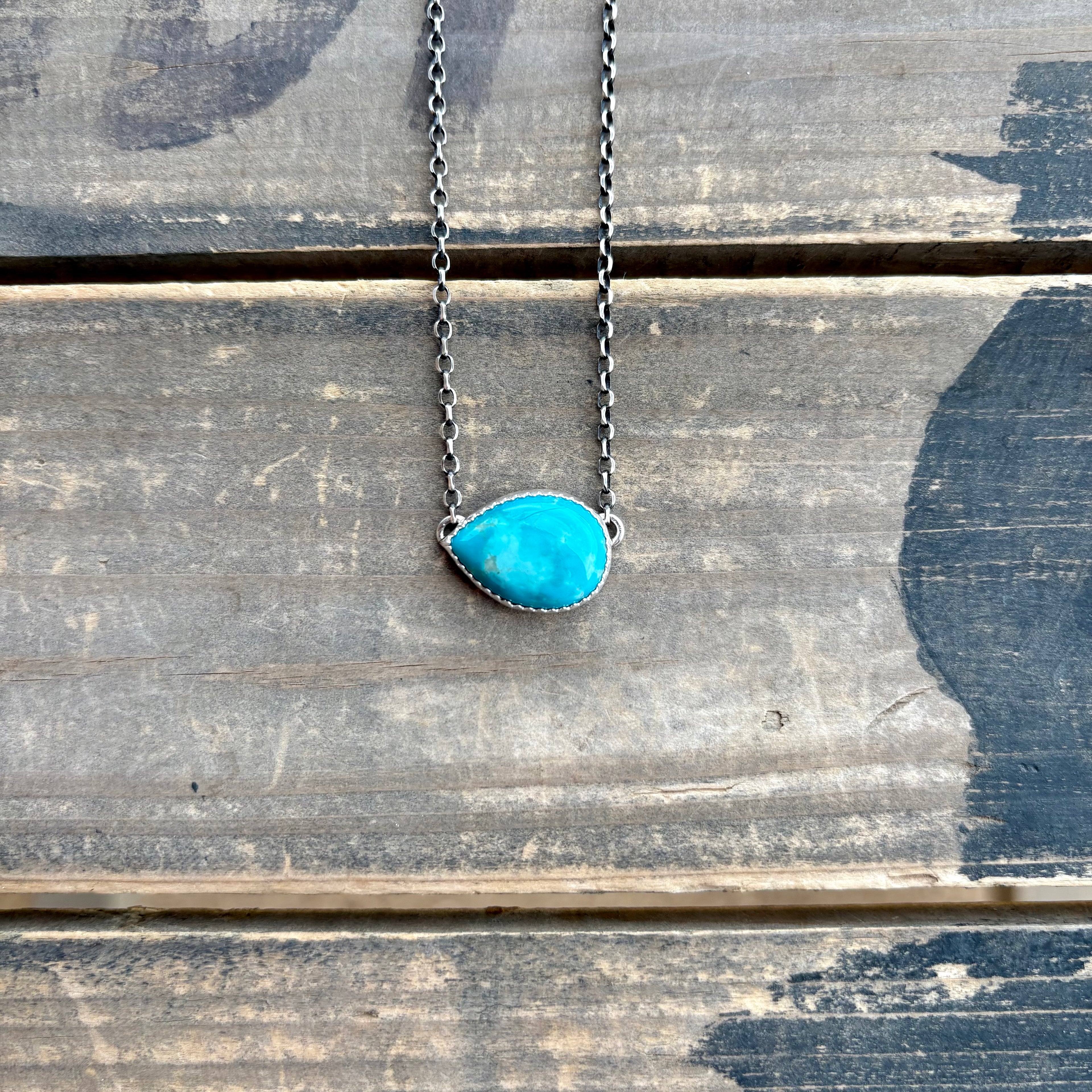 The "Adorn" Necklace