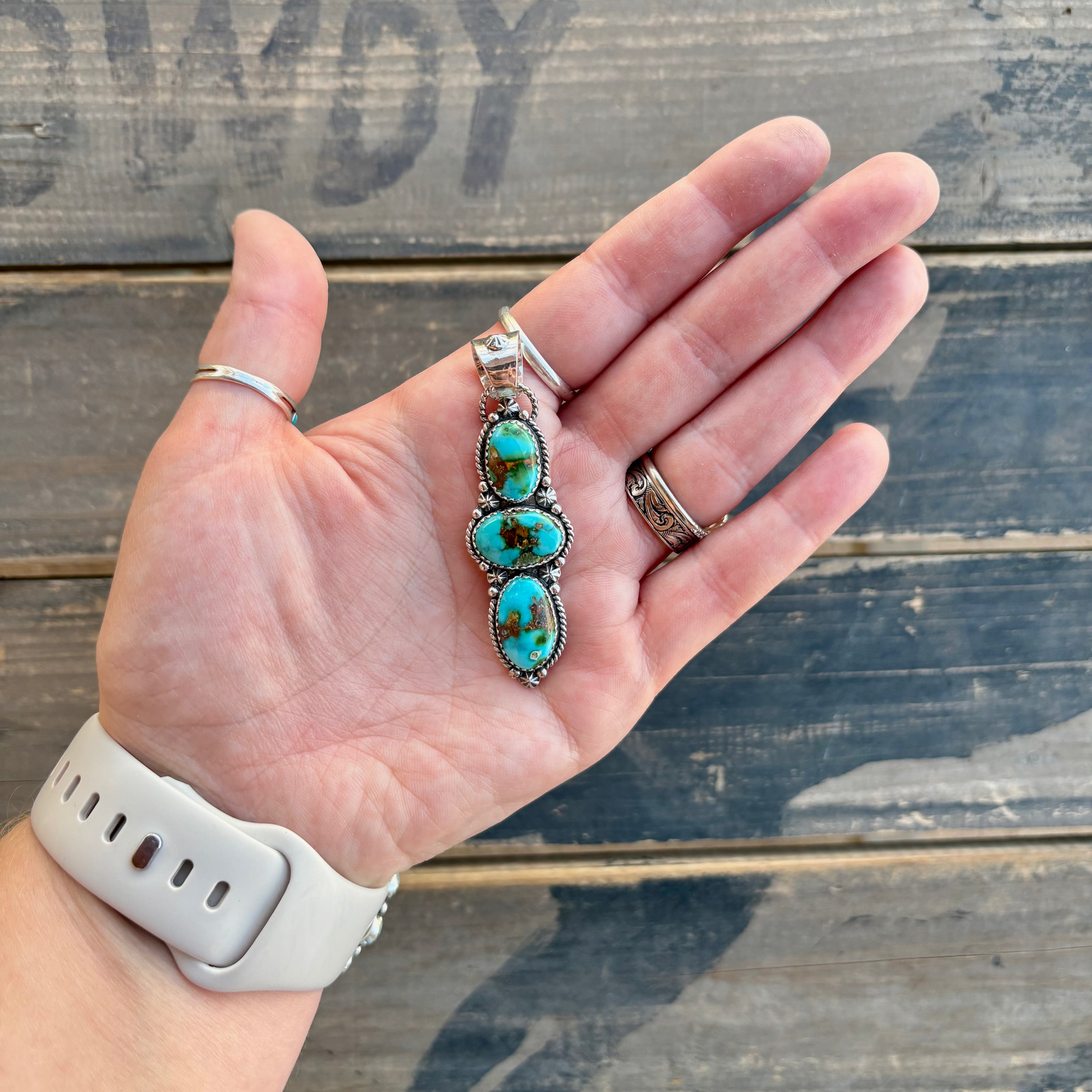 The "Confident" Pendant
