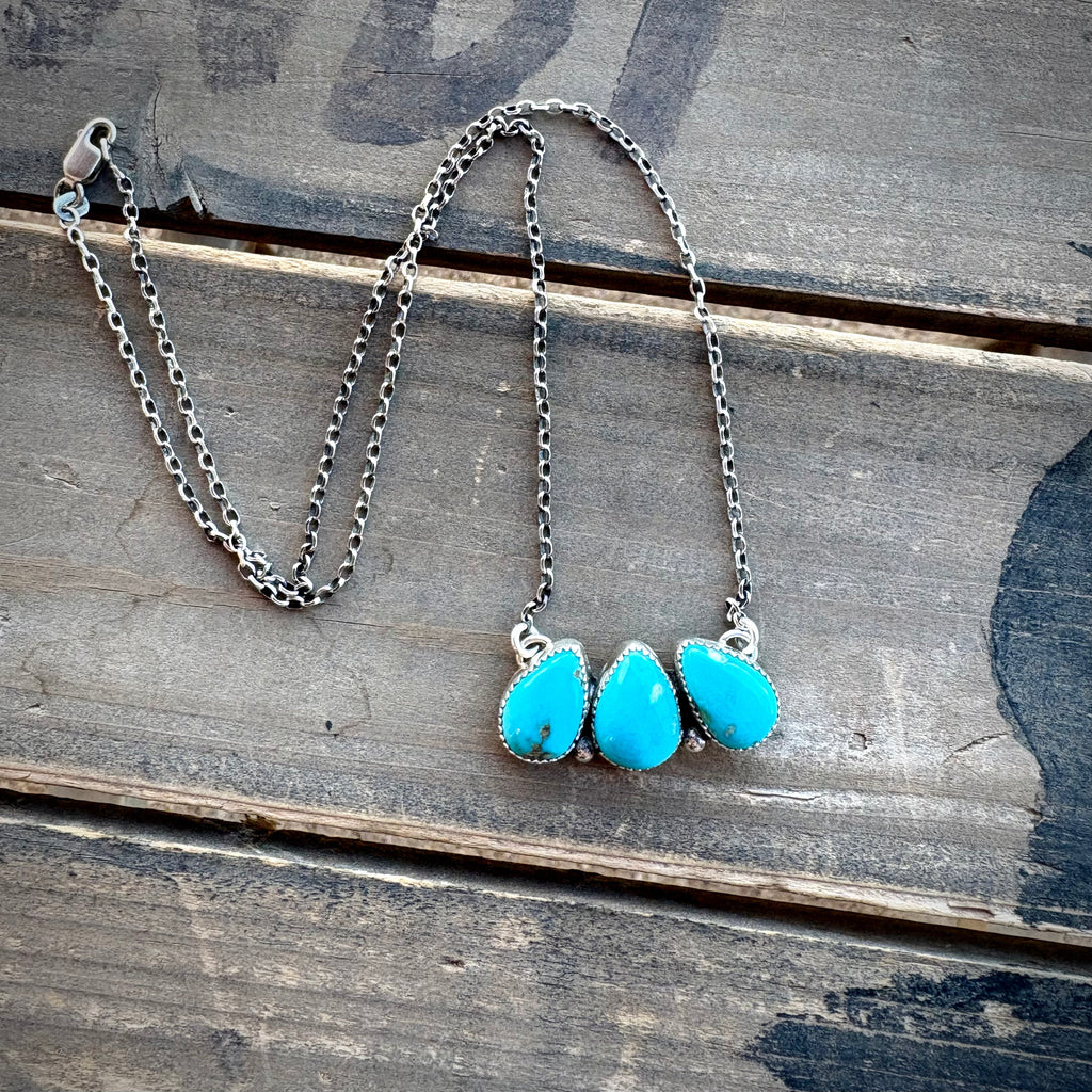 Sierra Bella Turquoise Cluster Necklace
