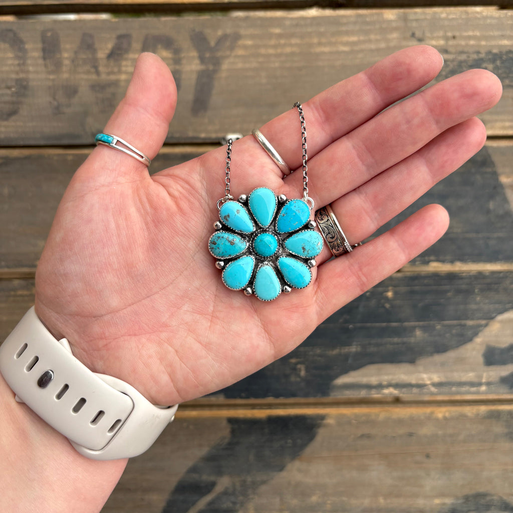 The "Everlasting" Necklace